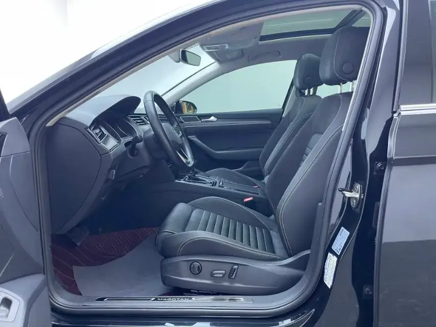 2020 VOLKSWAGEN MAGOTAN thumbnail 2