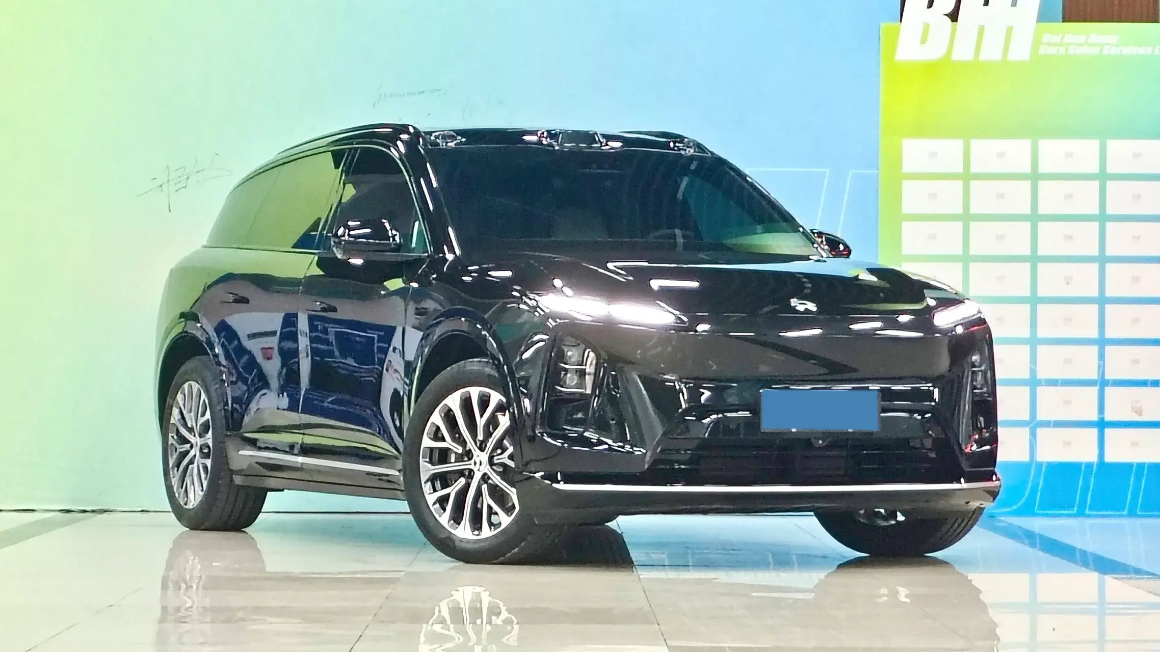 2025 NIO ES6 thumbnail 3