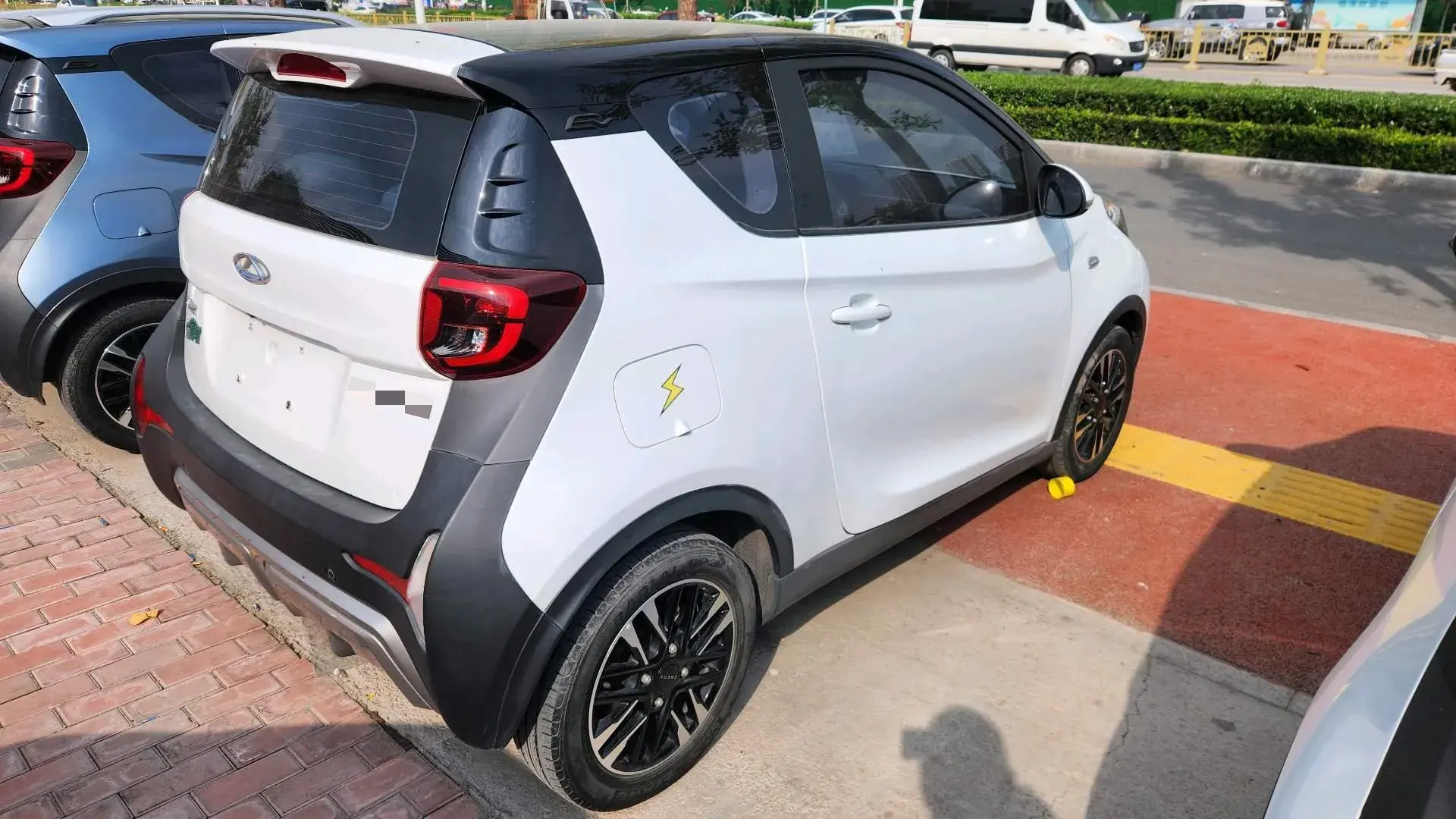 2022 CHERY LITTLE thumbnail 4