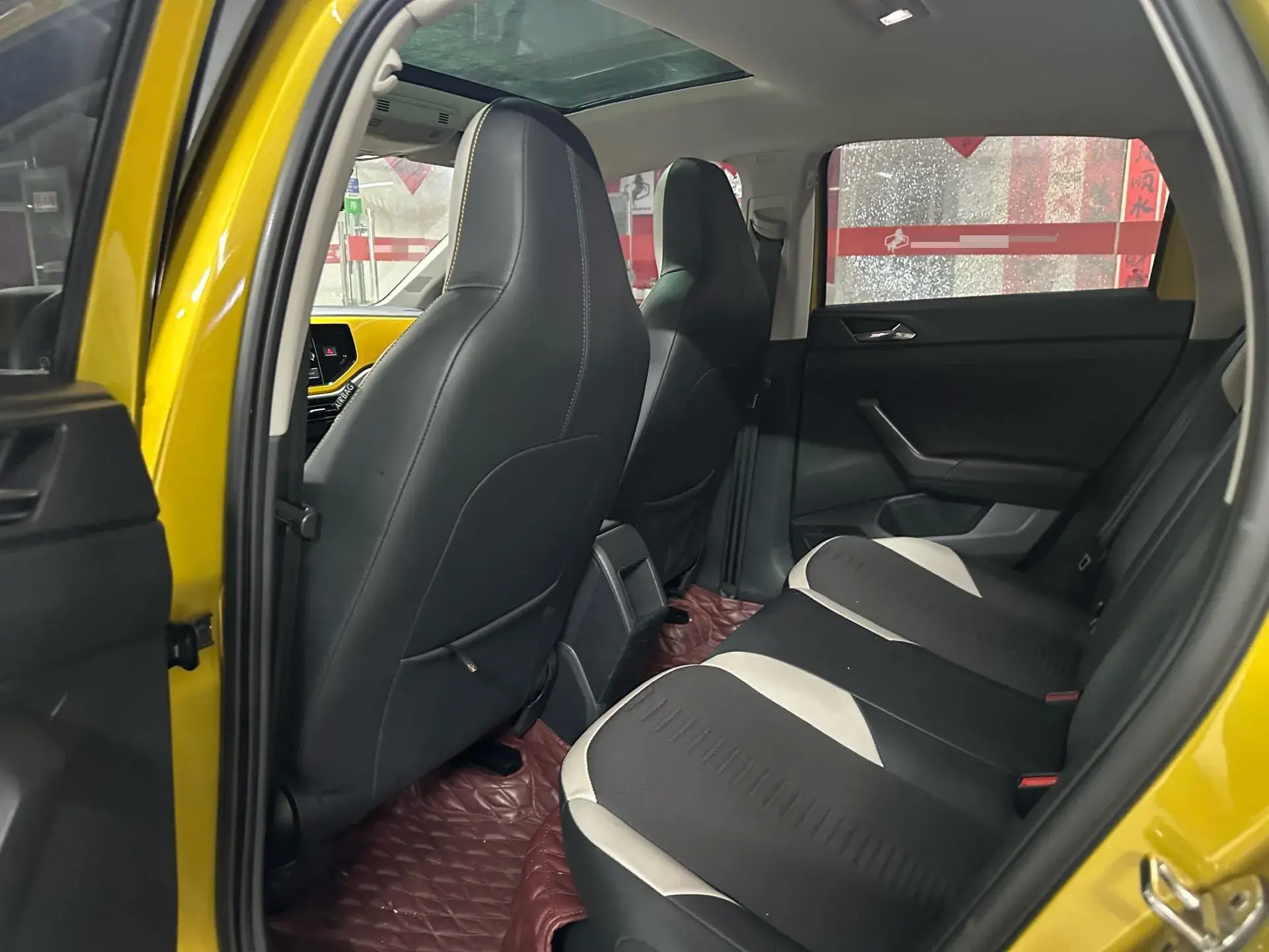 2019 VOLKSWAGEN POLO thumbnail 4