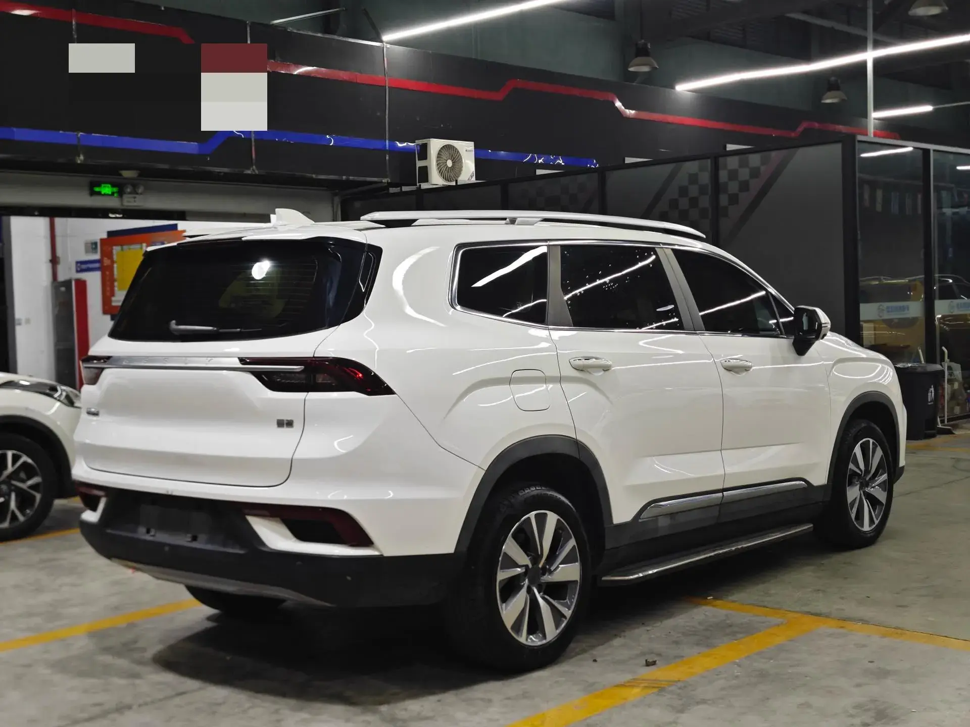 2020 GEELY OKAVANGO thumbnail 2
