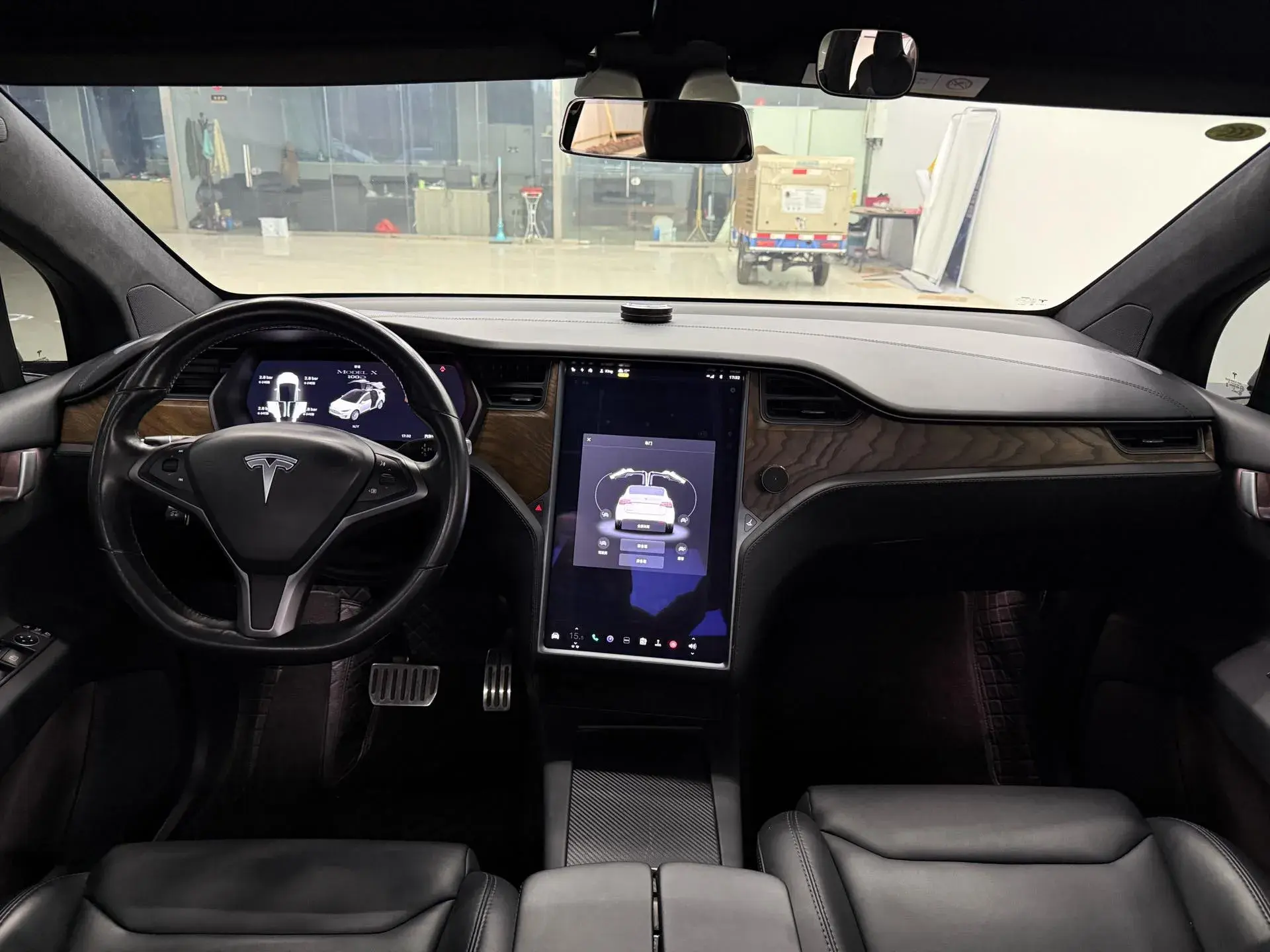 2017 TESLA MODEL thumbnail 4