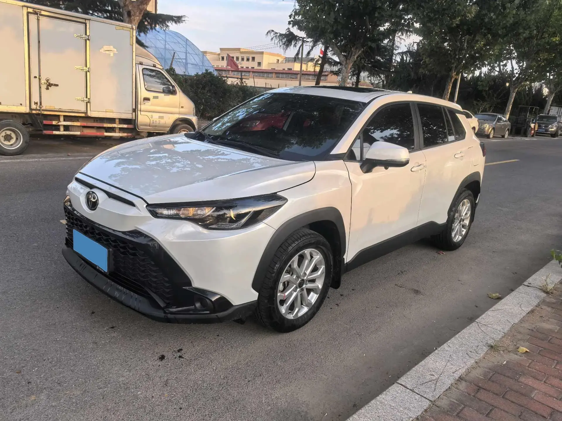 2022 TOYOTA FRONTLANDER view 1