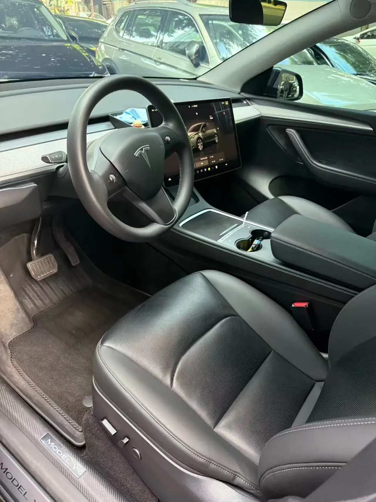 2024 TESLA MODEL thumbnail 4