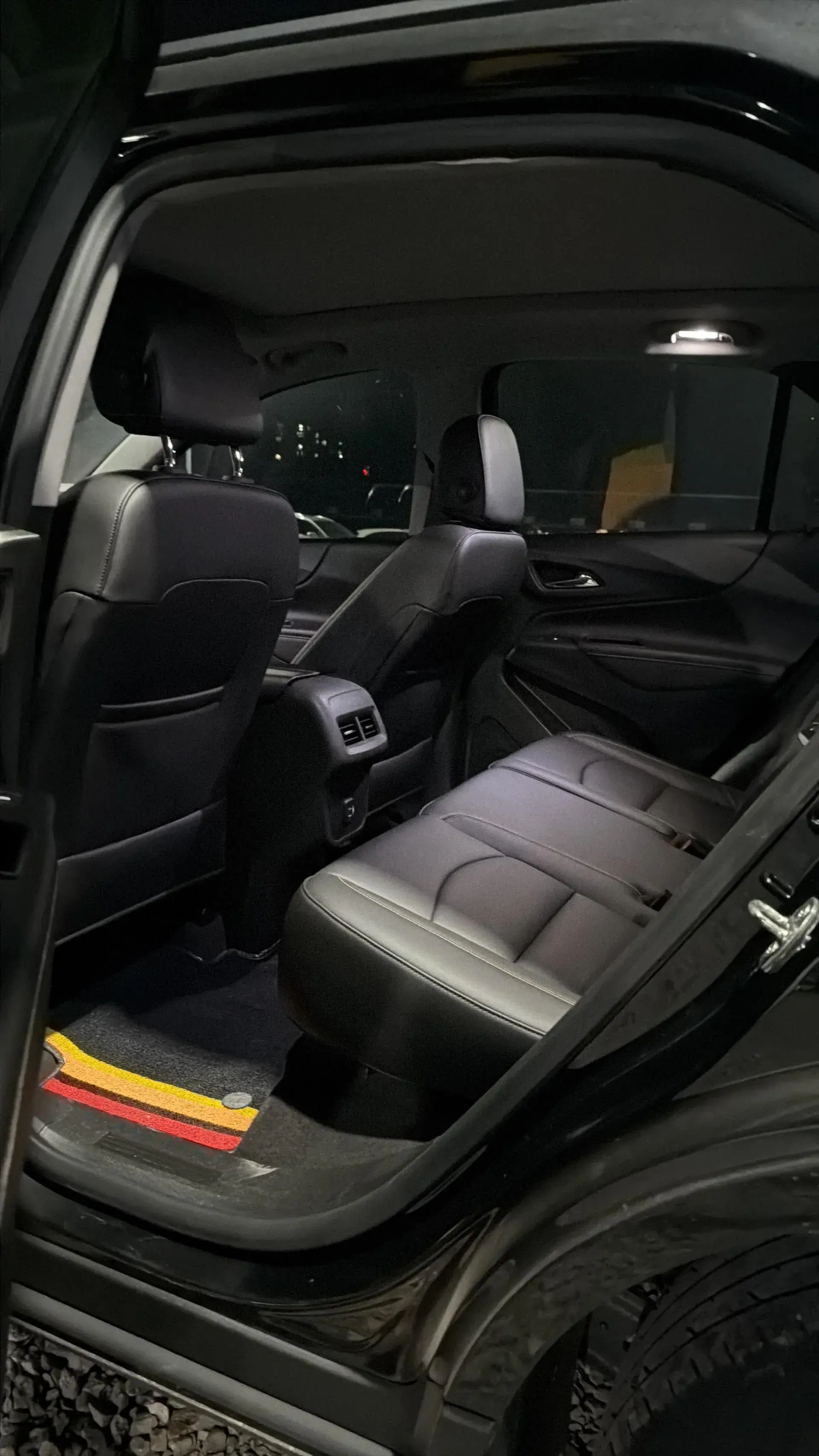 2019 CHEVROLET EQUINOX thumbnail 3