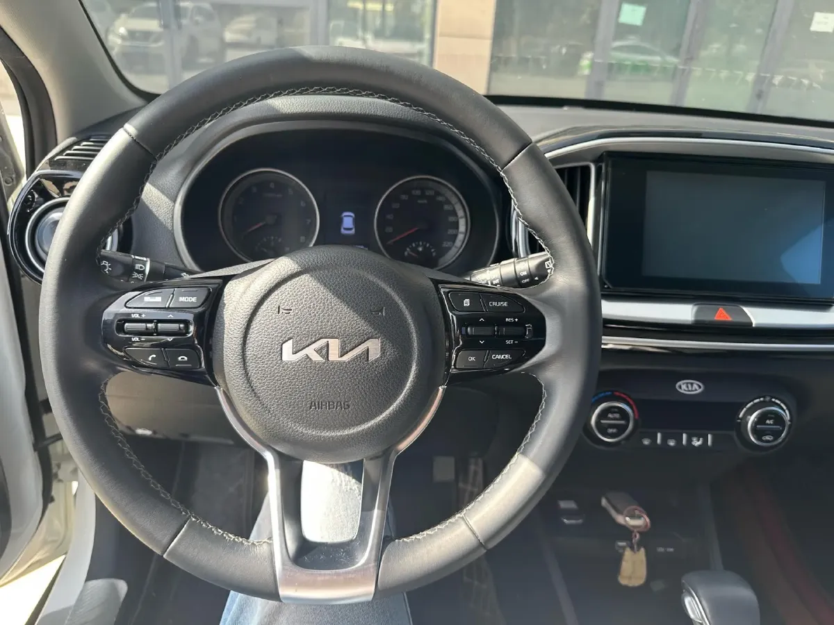 2021 Kia KX1 1.4L 100HP L4 CVT,autocango,china used car exporter,china ev exporter,chinese used car exporter,chinese used ev exporter