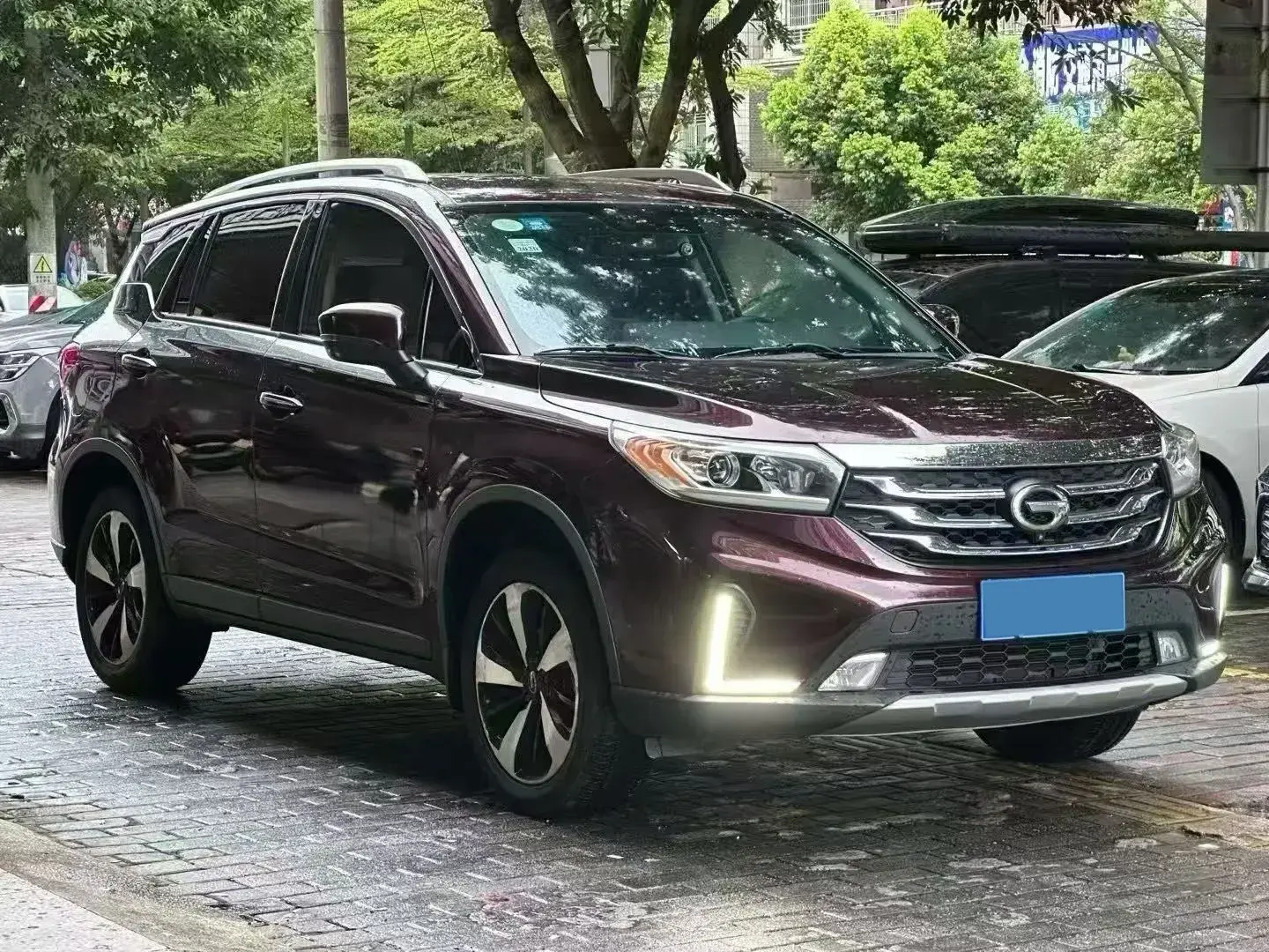 2018 GAC TRUMPCHI thumbnail 3