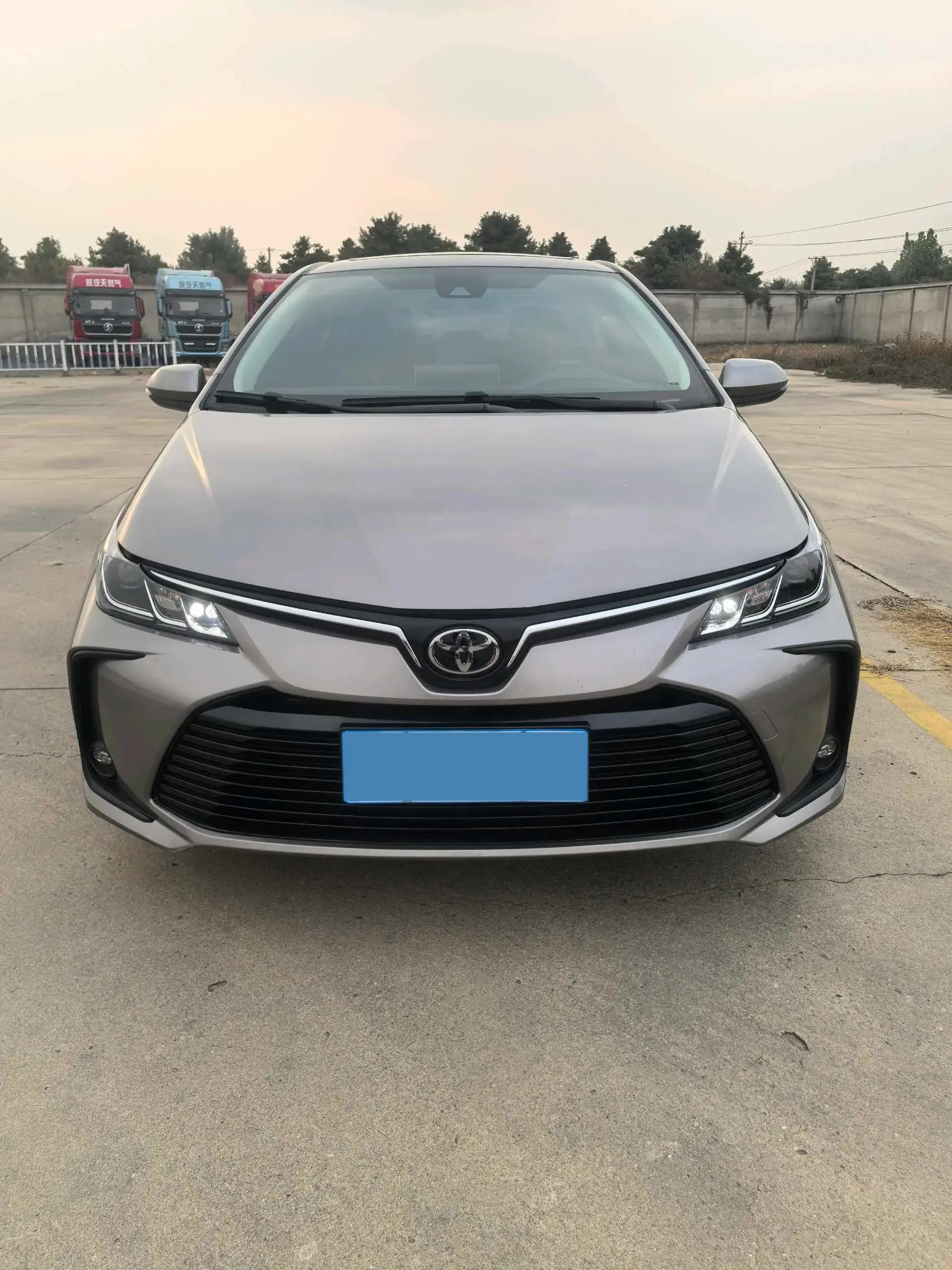 2021 TOYOTA COROLLA thumbnail 2