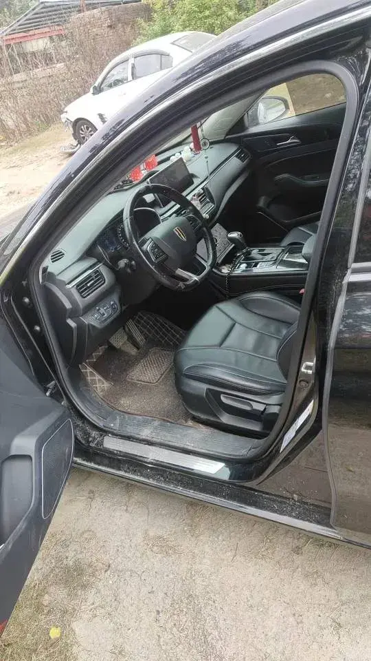 2019 HONGQI H5 thumbnail 3