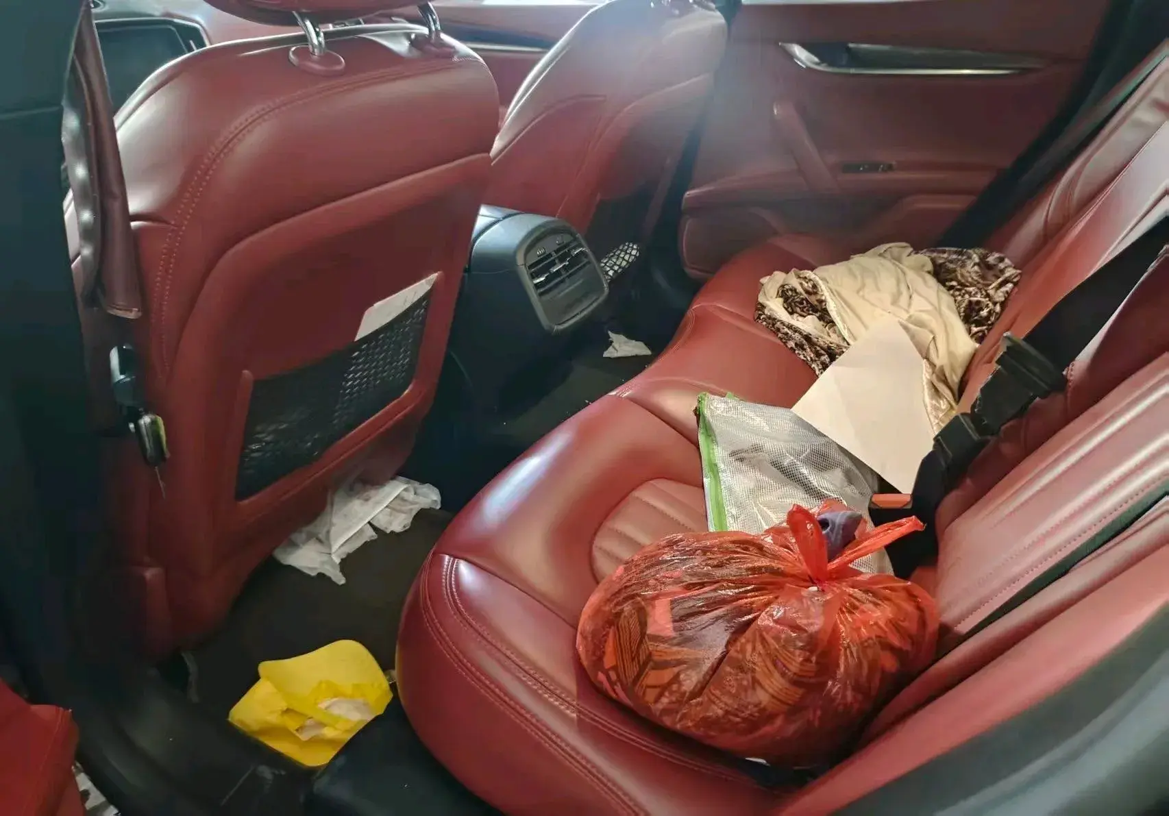 2018 MASERATI GHIBLI thumbnail 3