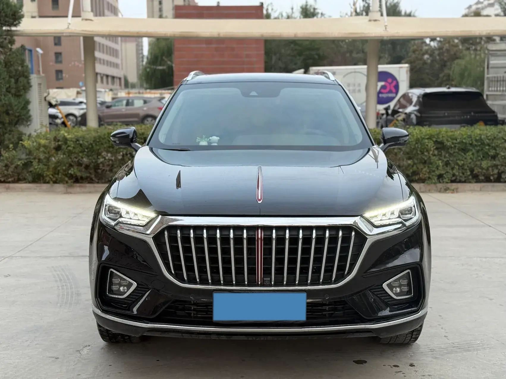 2019 HONGQI HS5 thumbnail 3