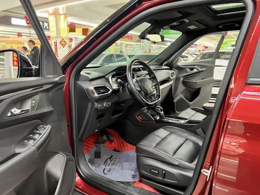 2019 CHEVROLET TRAILBLAZER thumbnail 4