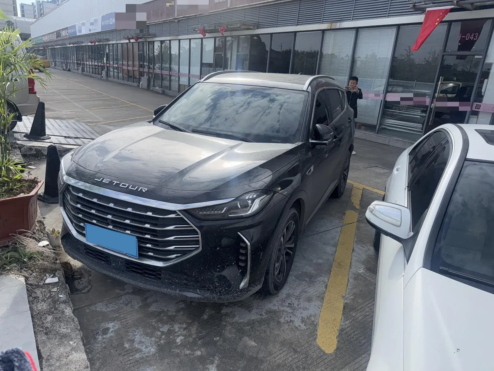 2021 JETOUR X70 view 1