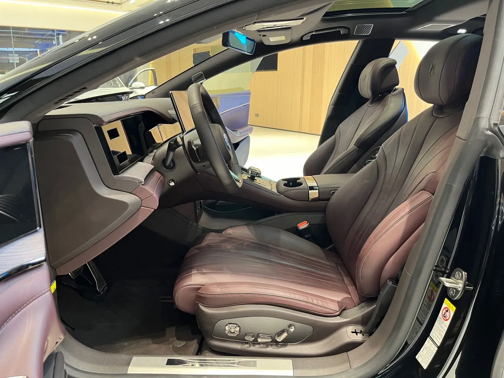 2024 DENZA DENZAZ9GT thumbnail 4