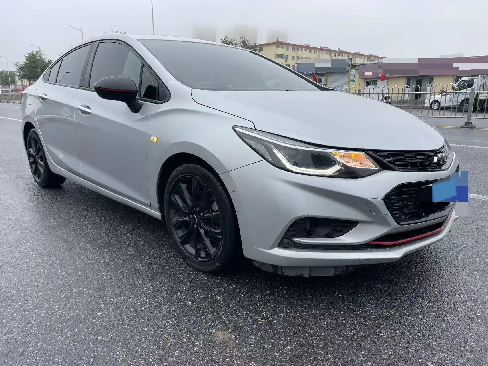 2018 CHEVROLET CRUZE thumbnail 3