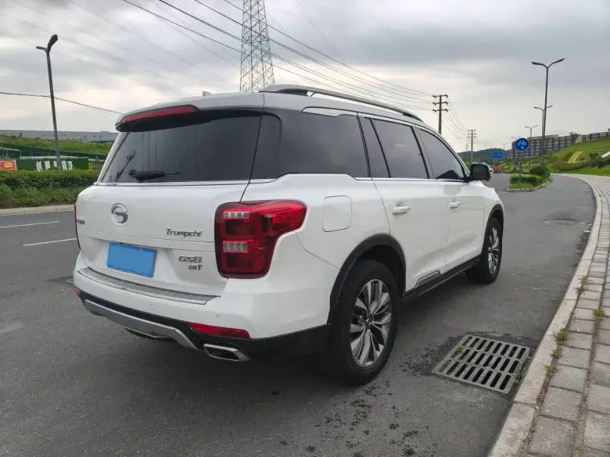 2017 GAC TRUMPCHI thumbnail 4