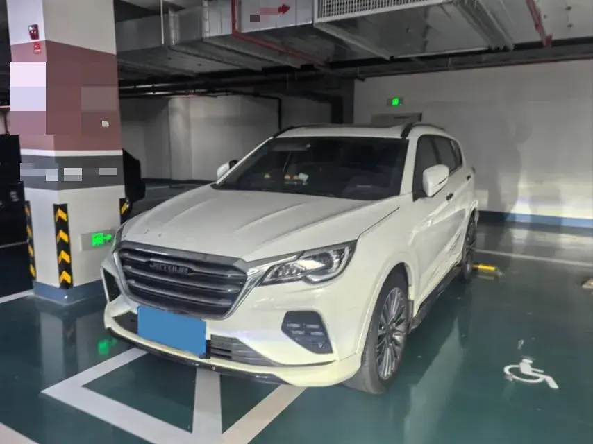 2020 JETOUR X70 view 1