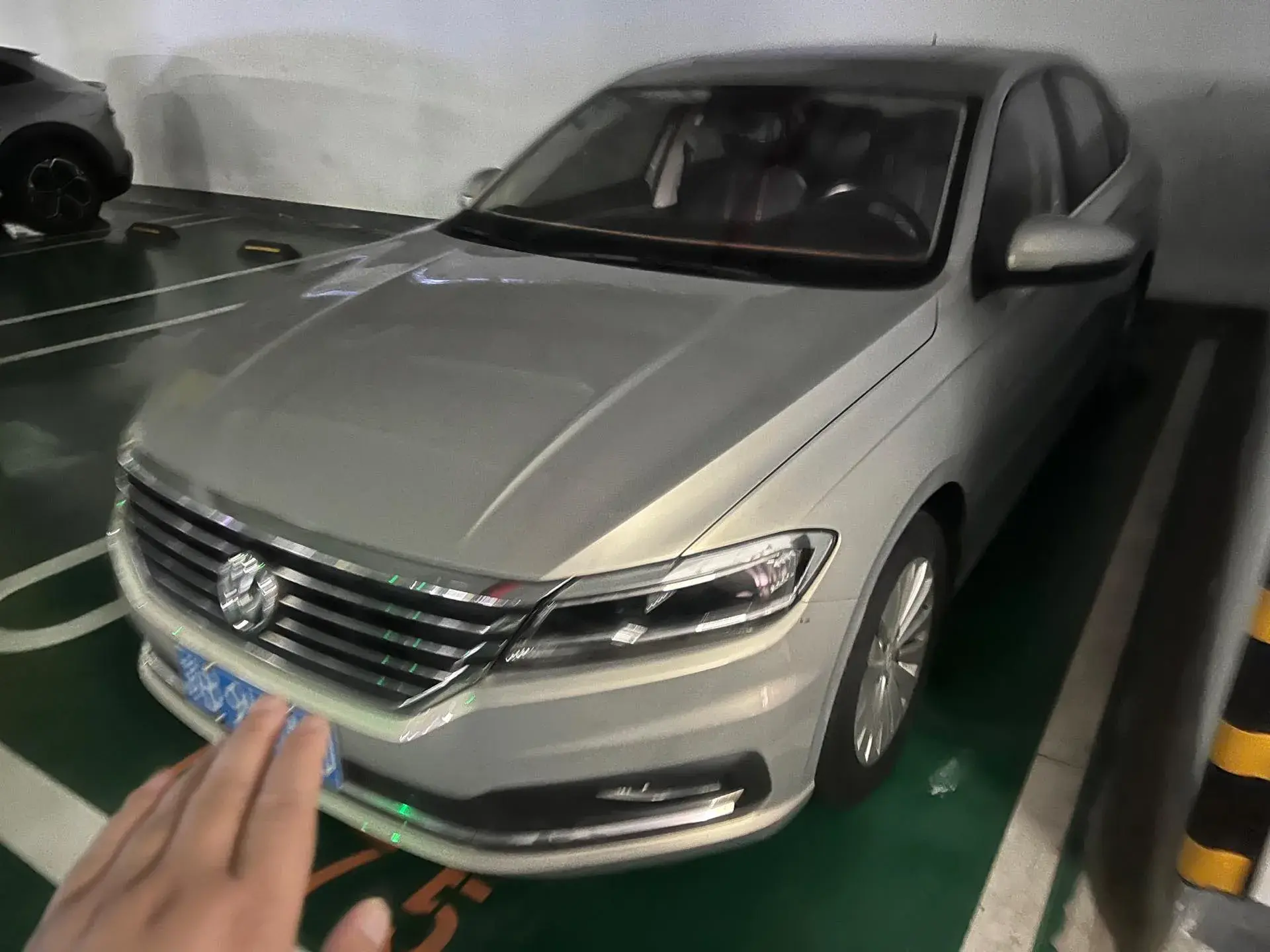 2019 VOLKSWAGEN LAVIDA view 1