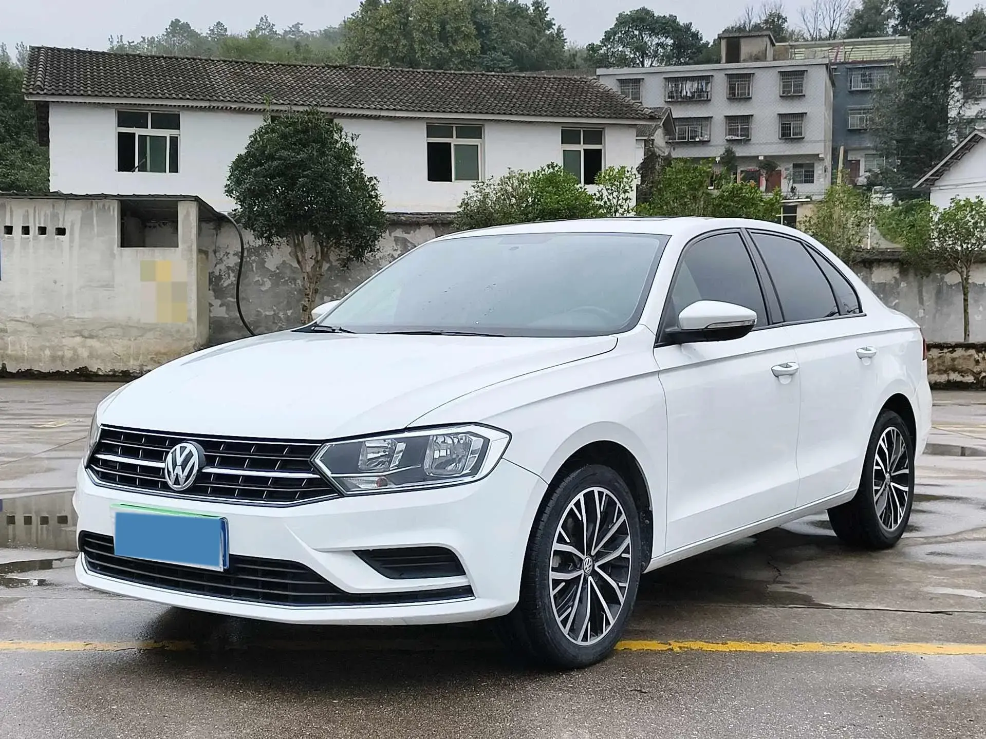 2019 VOLKSWAGEN BORA view 1