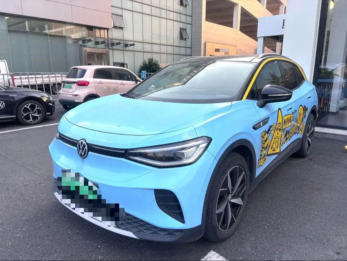 2024 VOLKSWAGEN ID.4 view 1
