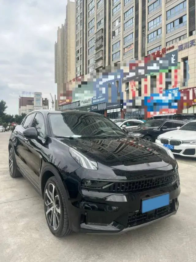 2020 LYNK&CO 05 thumbnail 2