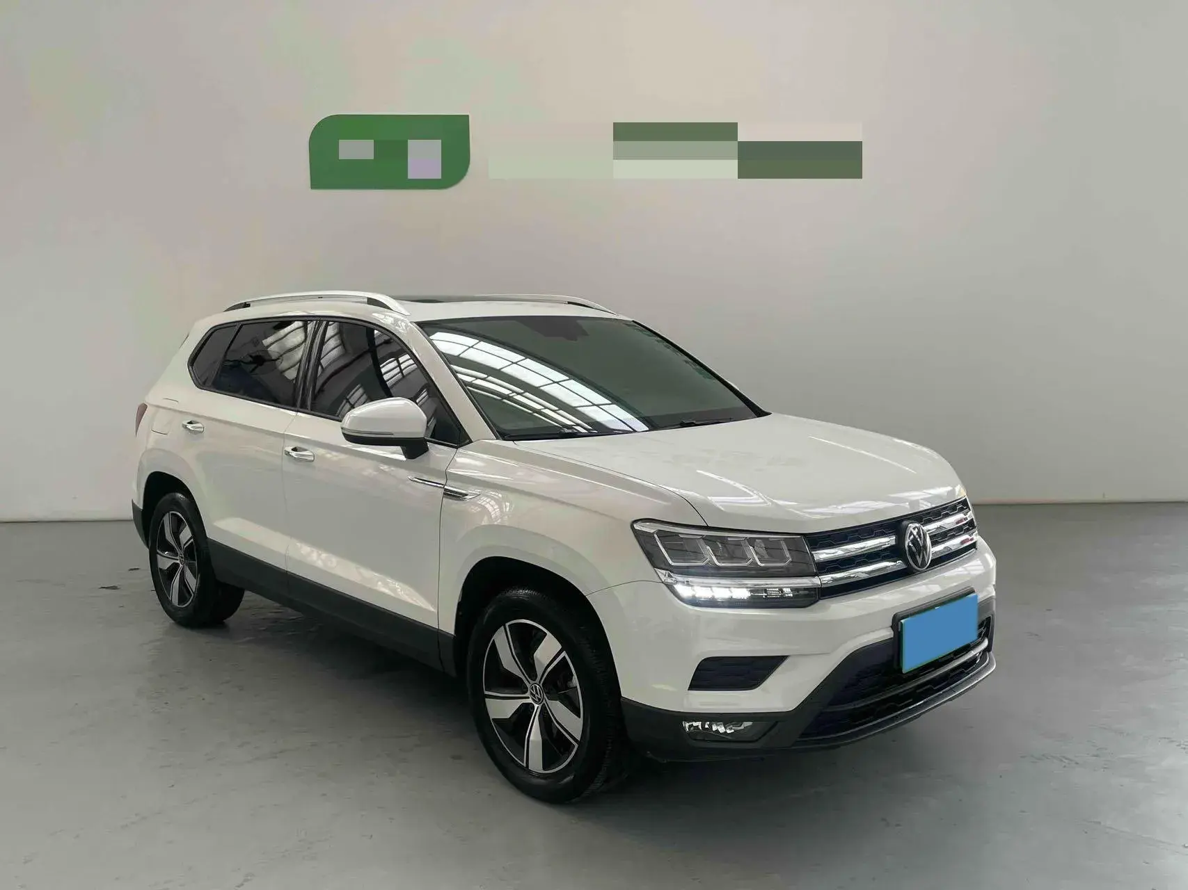 2022 VOLKSWAGEN THARU thumbnail 3