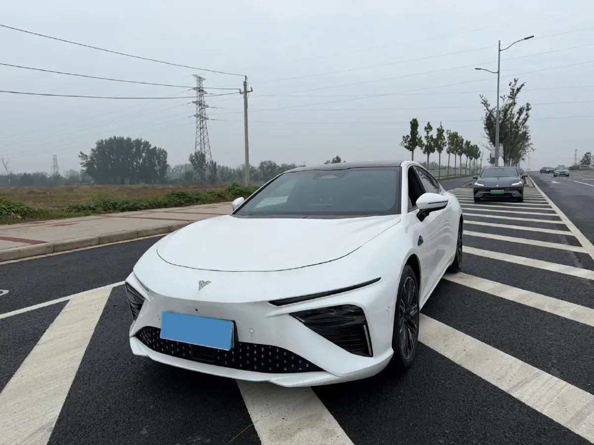 2022 Neta S Range Extended 231HP REEV 43.88KWH