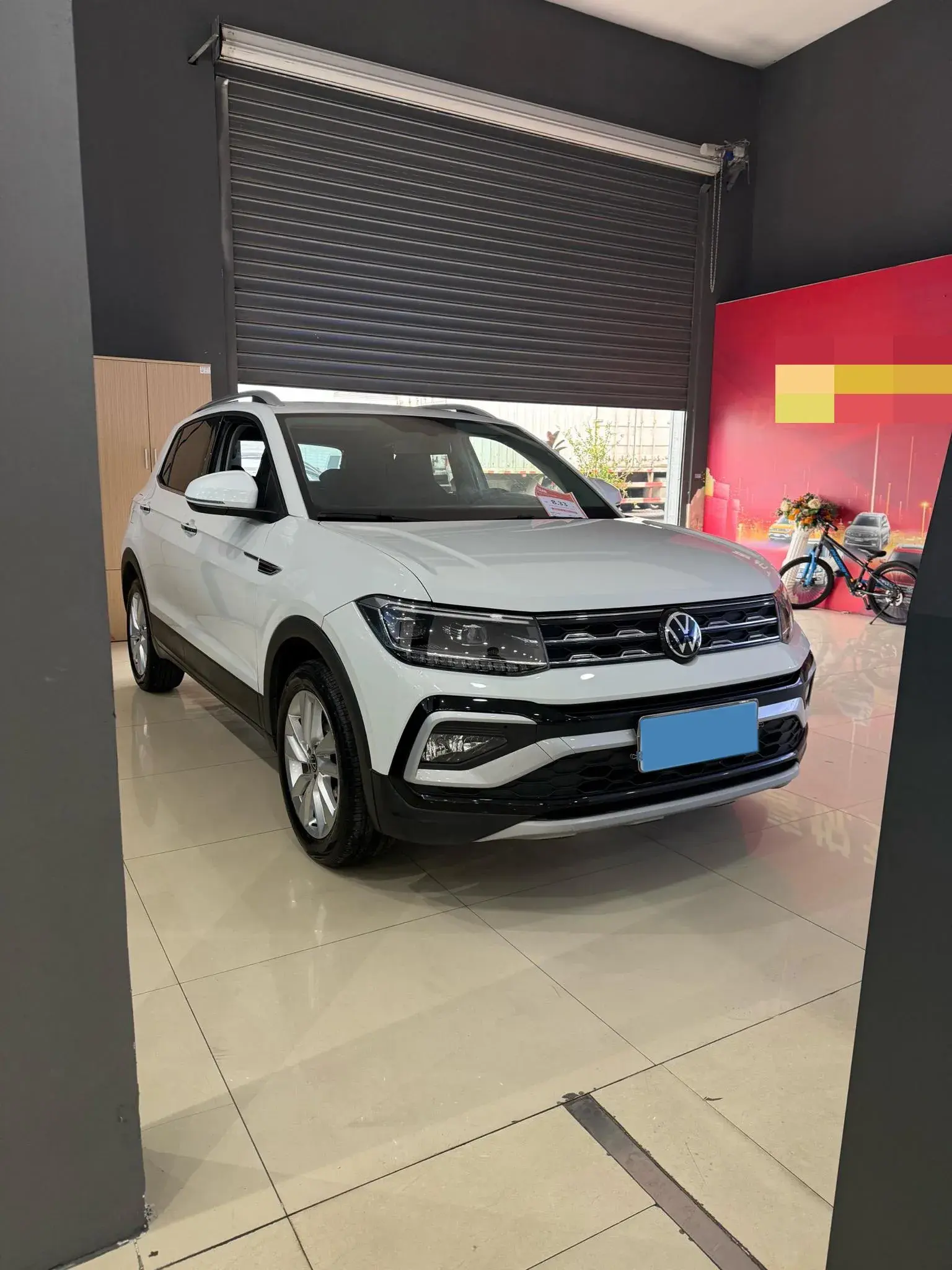 2023 VOLKSWAGEN T-CROSS thumbnail 2