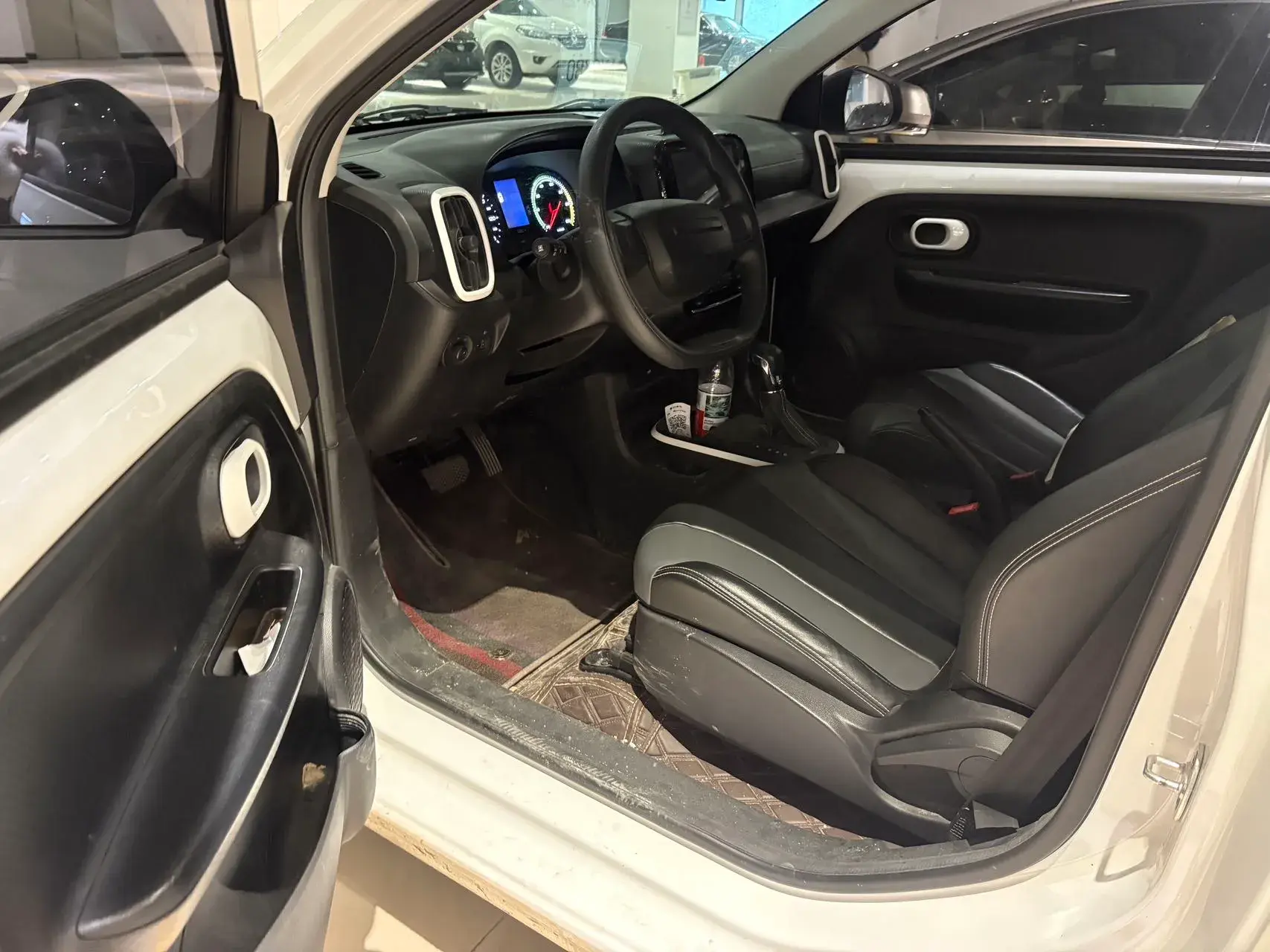 2021 ROEWE CLEVER thumbnail 3