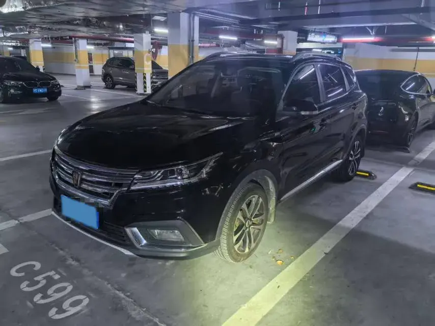 2018 ROEWE RX3 view 1