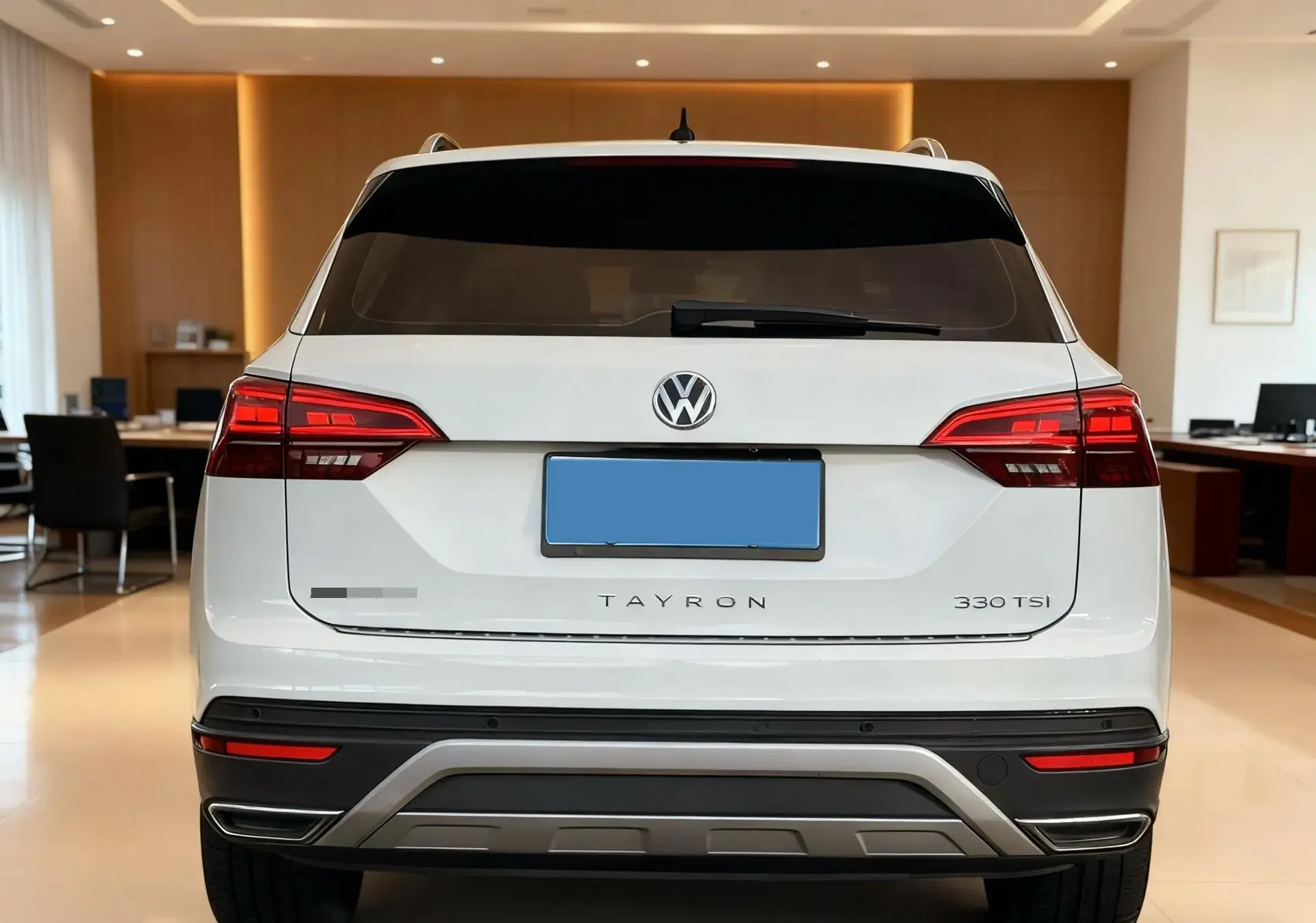 2021 VOLKSWAGEN TAYRON thumbnail 4