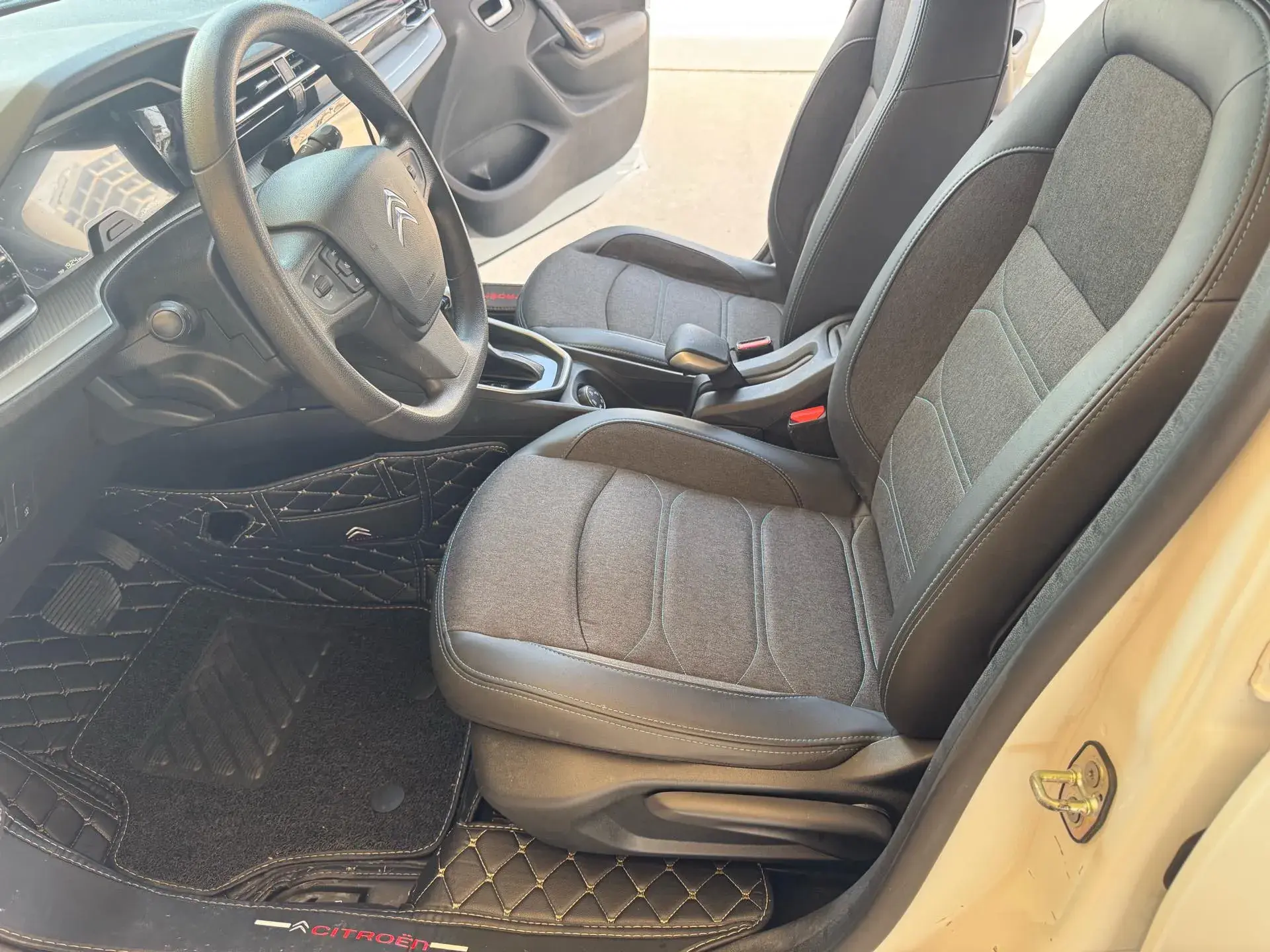 2021 CITROEN C3-XR thumbnail 4