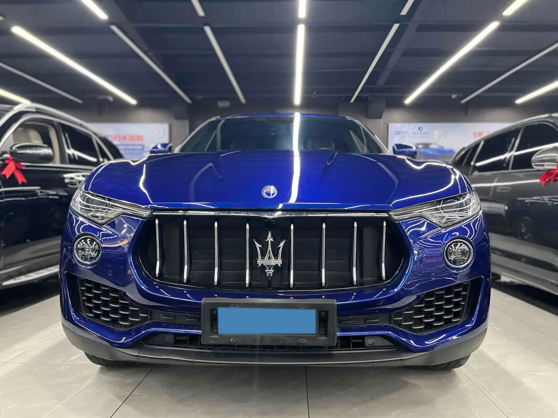 2018 MASERATI LEVANTE thumbnail 2