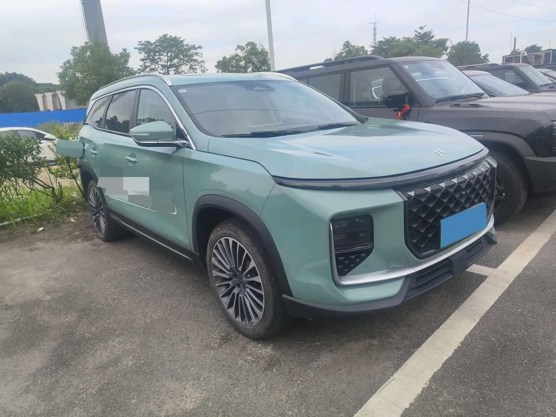 2023 JETOUR X70 thumbnail 3