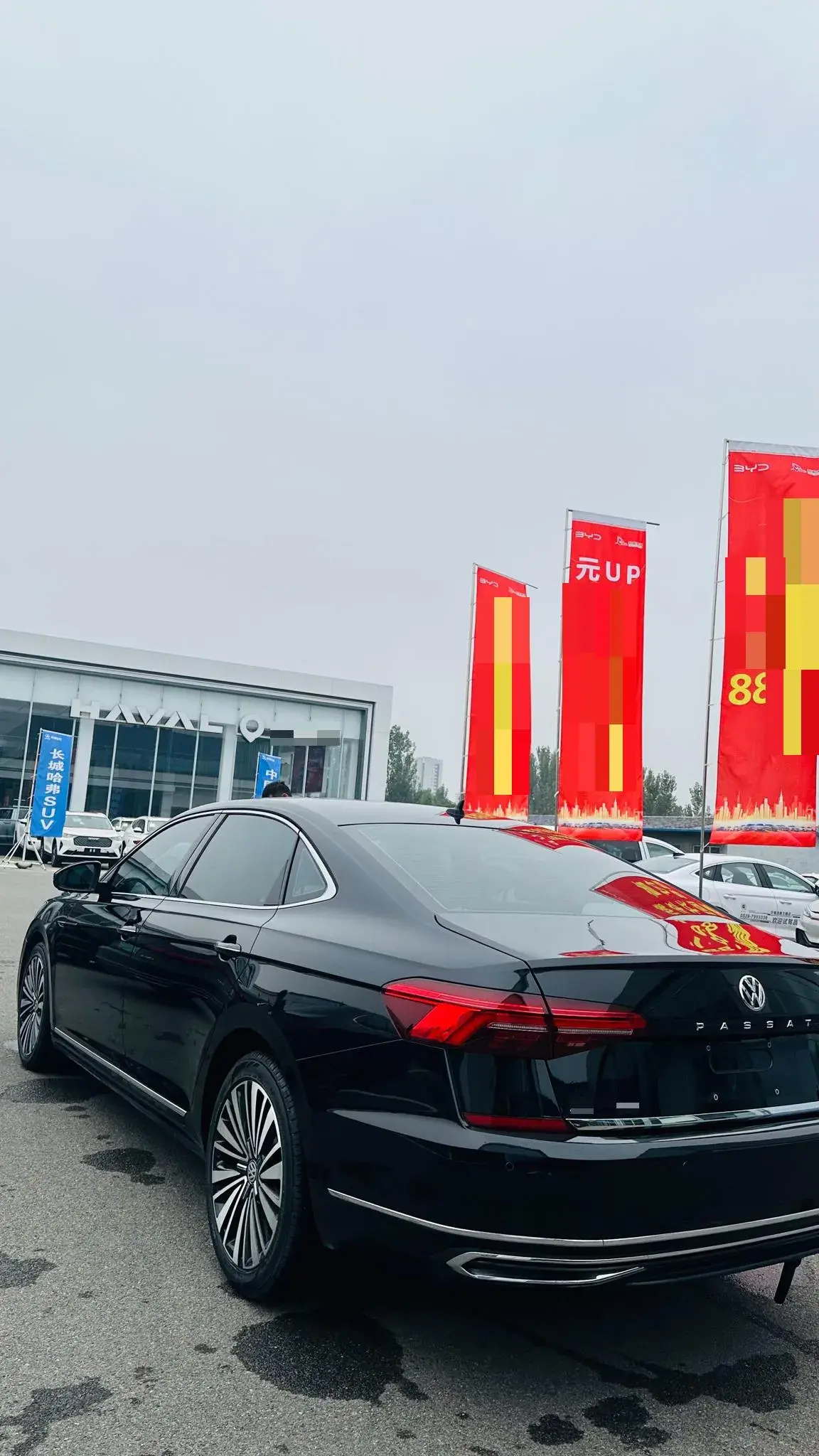 2019 VOLKSWAGEN PASSAT thumbnail 3