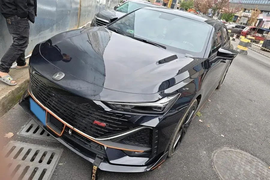 2022 CHANGAN UNI-V view 1