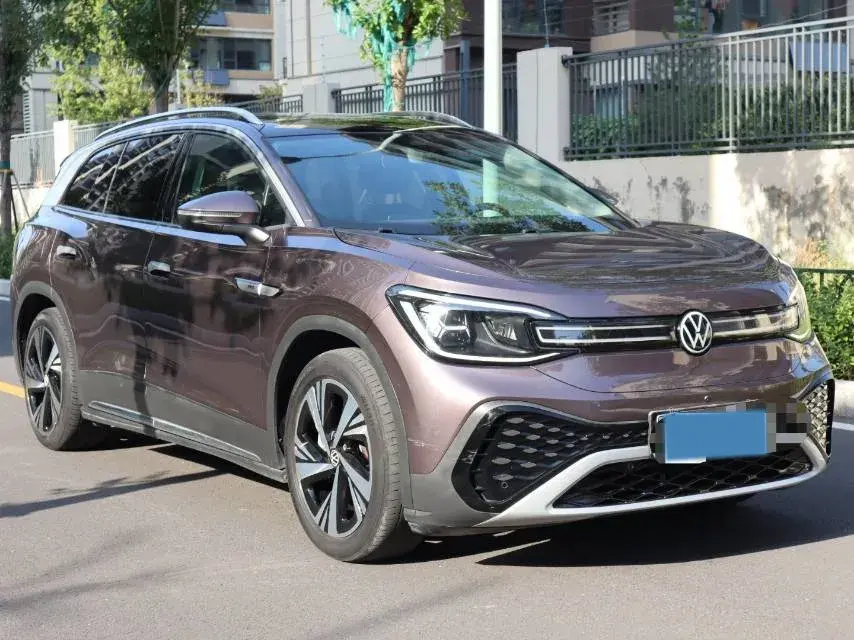 2021 VOLKSWAGEN ID.6 thumbnail 3