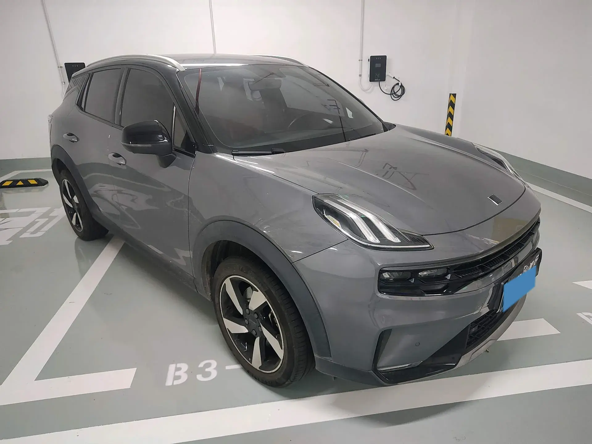 2020 LYNK&CO 06 thumbnail 2
