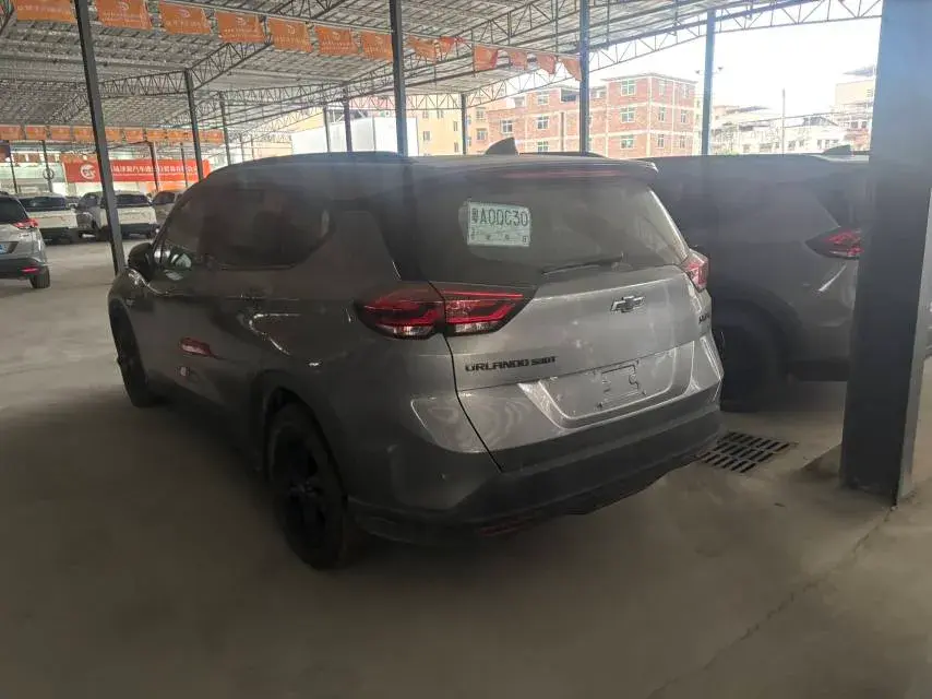 2020 CHEVROLET ORLANDO thumbnail 3