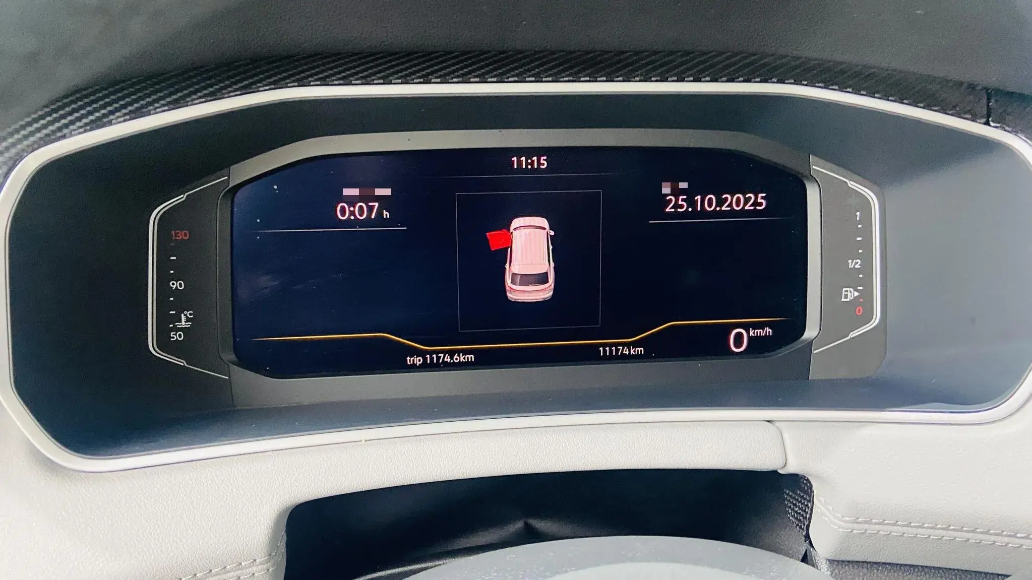 2024 VOLKSWAGEN TAYRON thumbnail 2