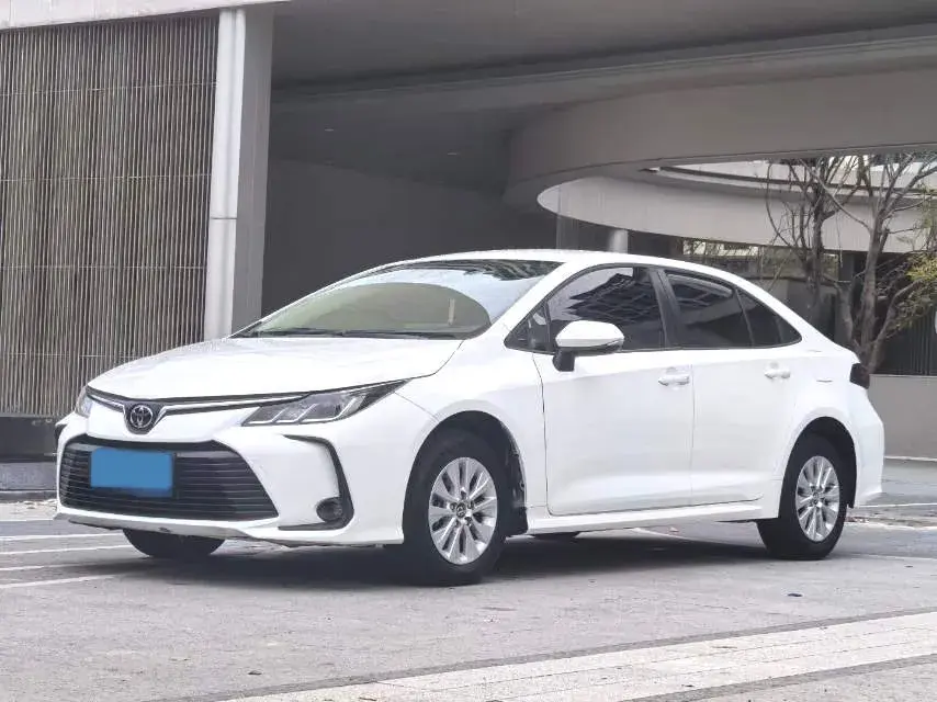 2021 TOYOTA COROLLA view 1