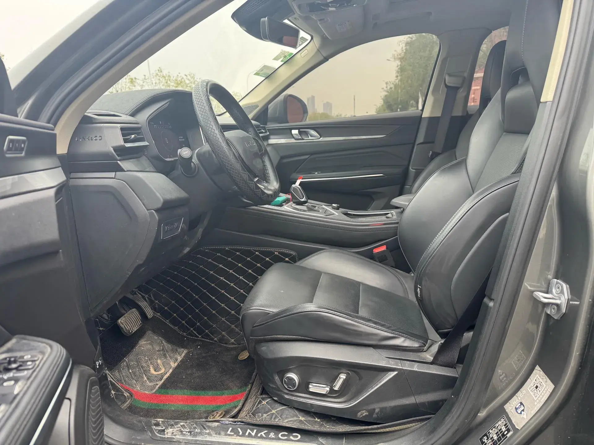 2021 LYNK&CO 01 thumbnail 4