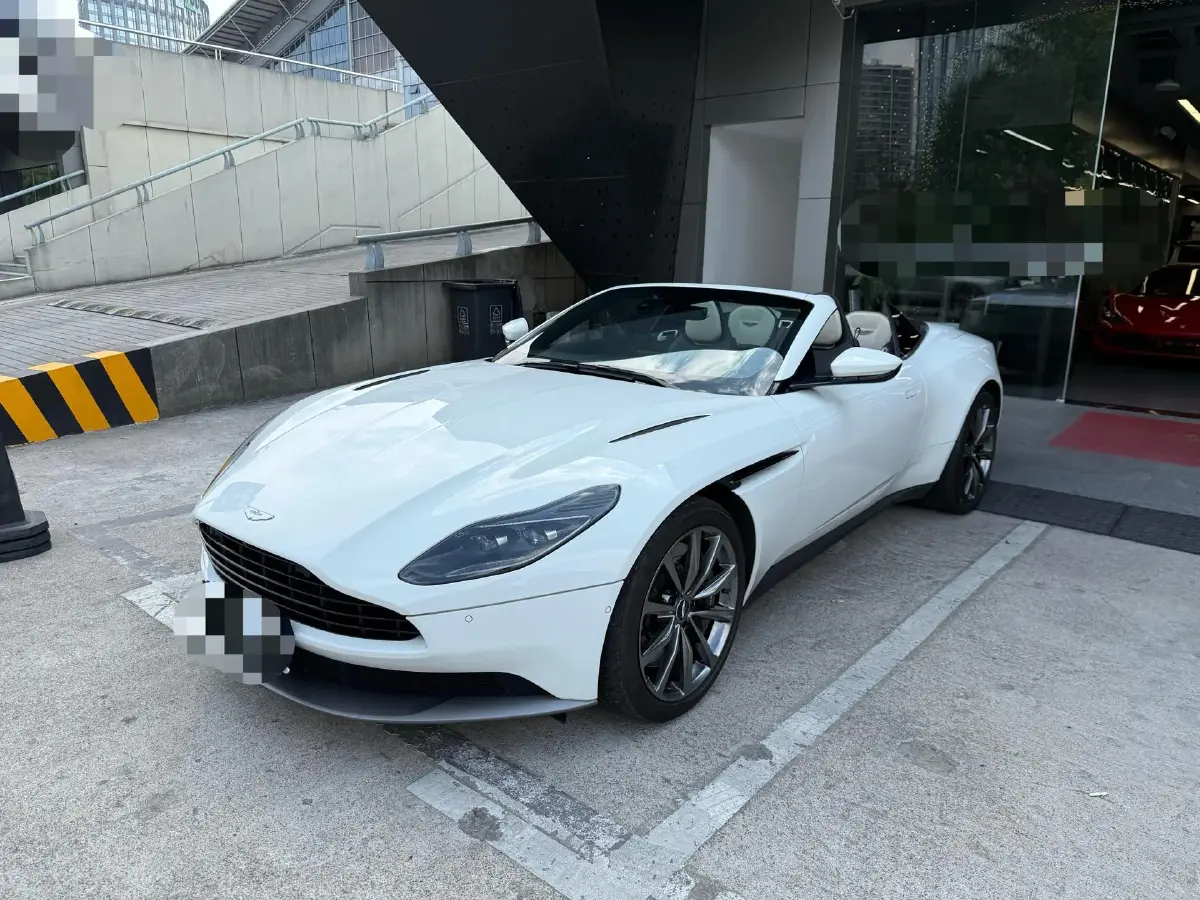 2019 Aston Martin DB11 4.0T 510HP V8 8AT
