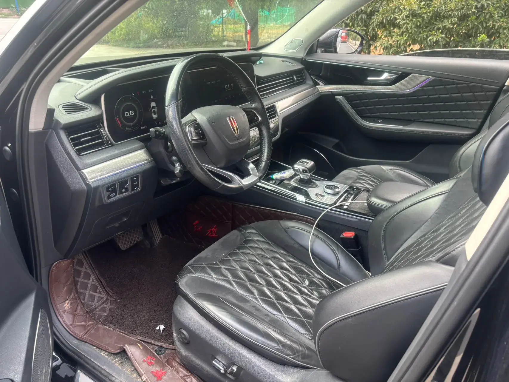 2019 HONGQI HS5 thumbnail 3