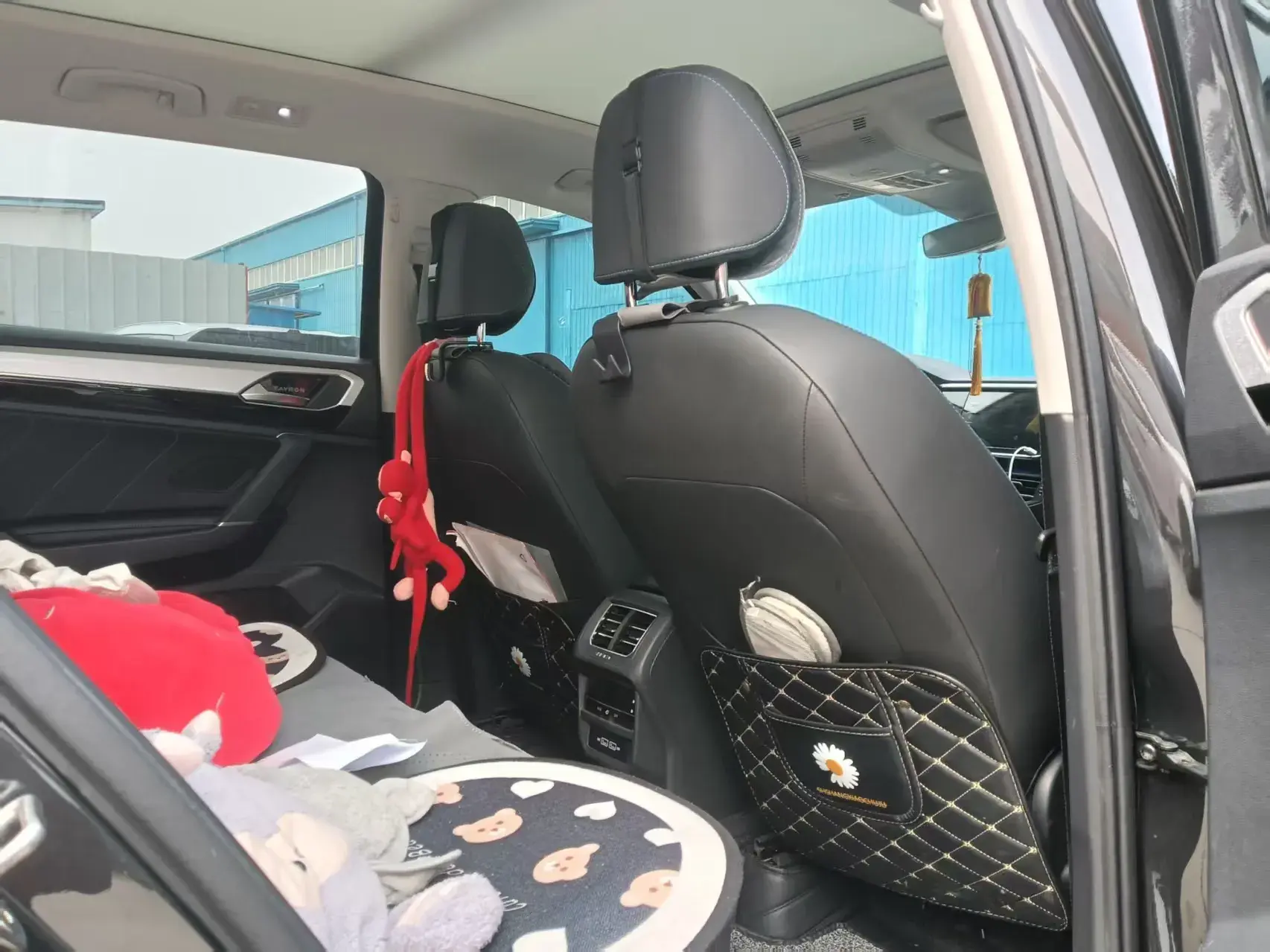 2020 VOLKSWAGEN TAYRON thumbnail 4