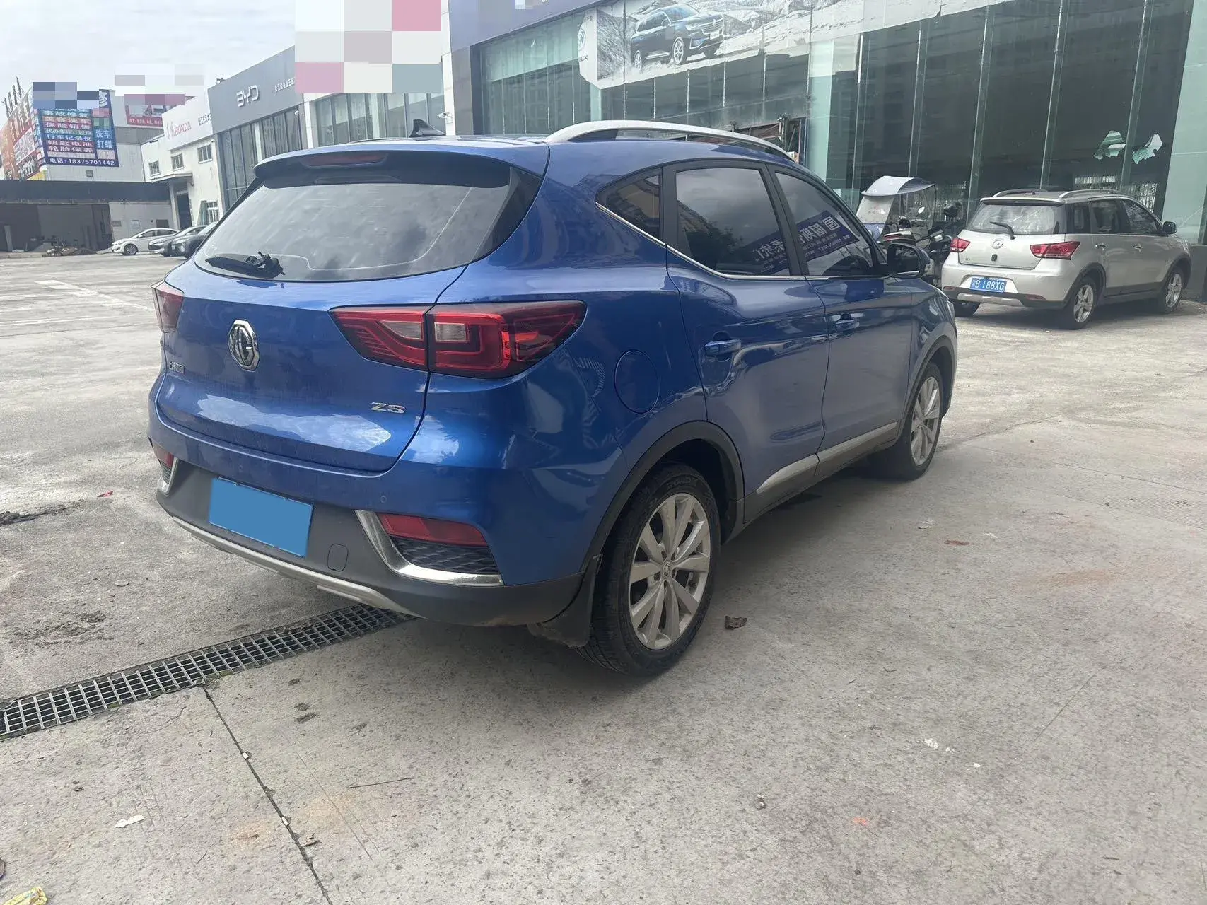 2017 MG ZS thumbnail 4