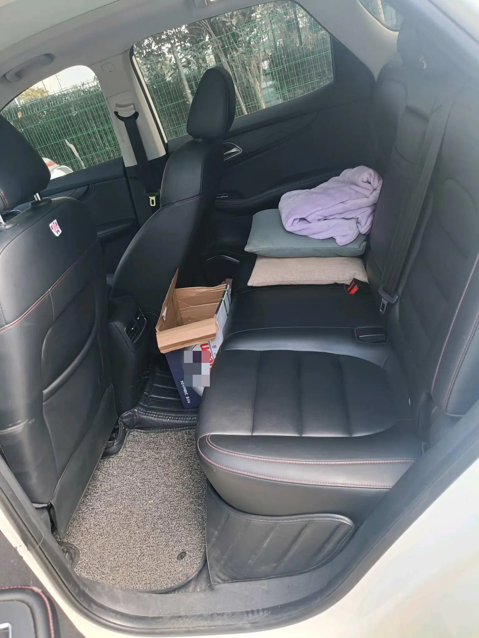 2018 MG HS thumbnail 3