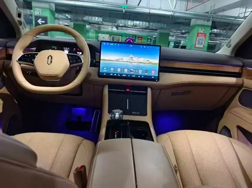 2024 AITO AITO thumbnail 3