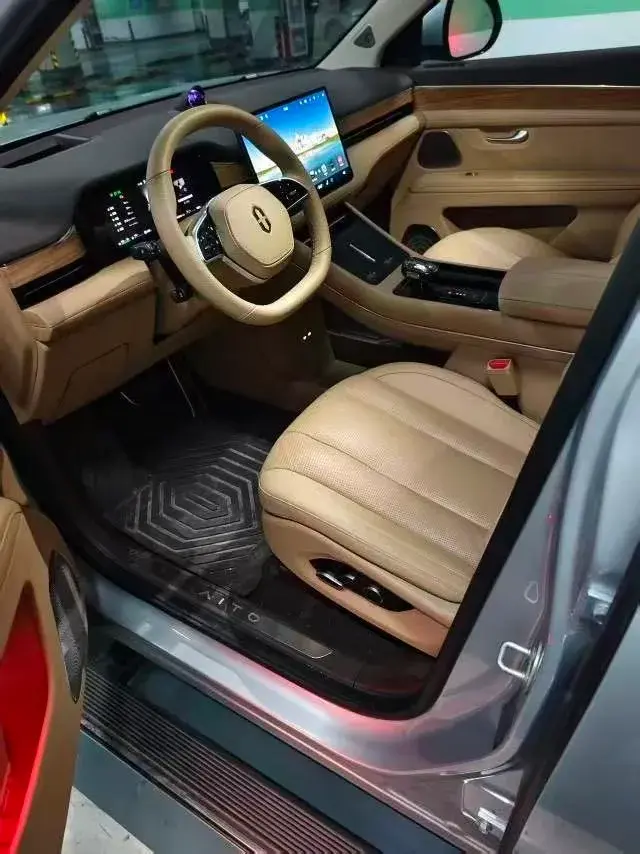 2024 AITO AITO thumbnail 2