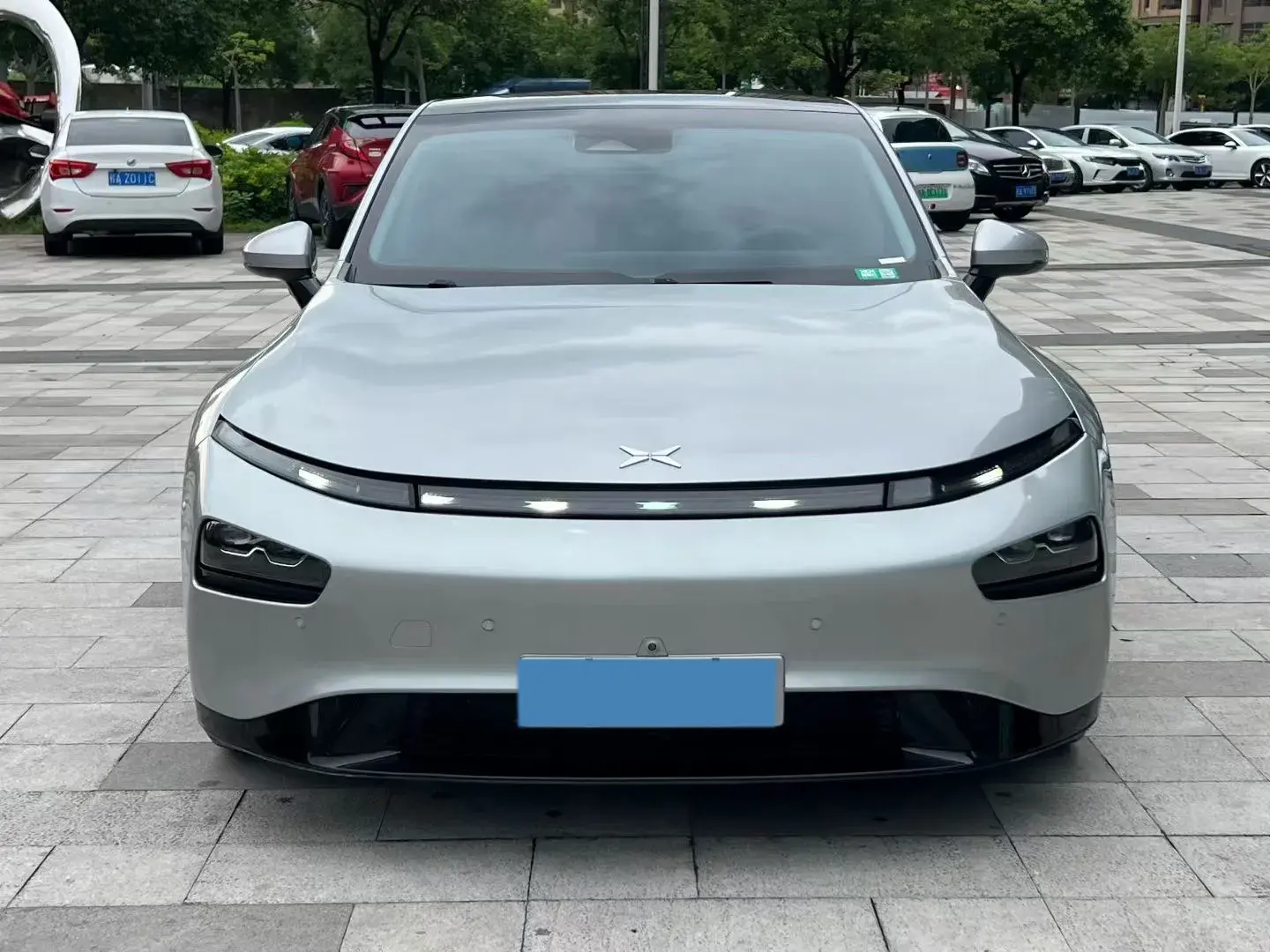 2021 XPENG P7 thumbnail 2